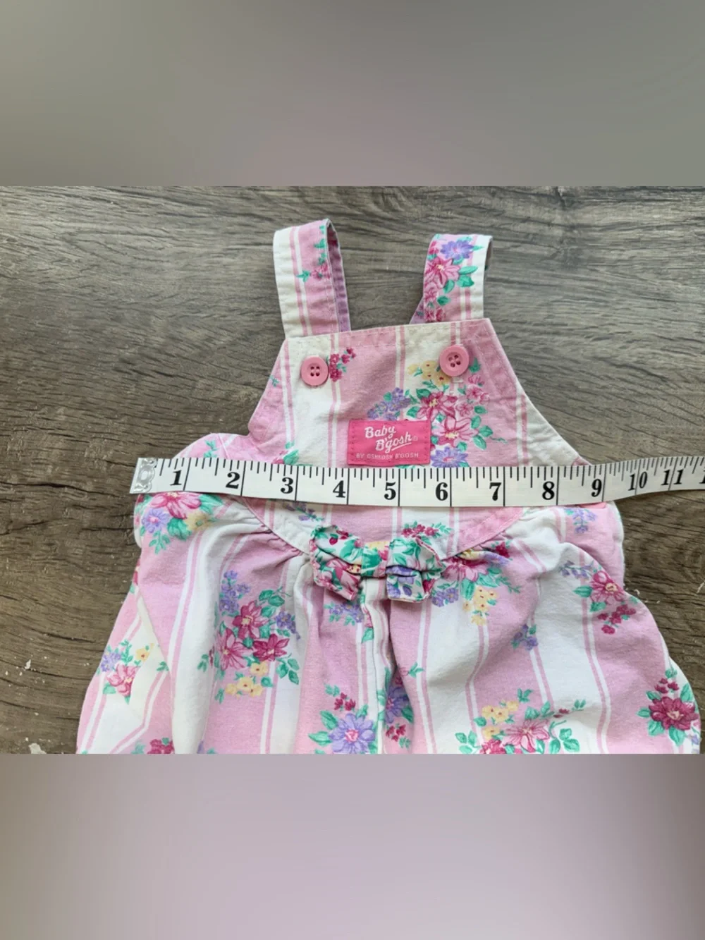 Vintage Oshkosh B’gosh Floral bubble romper size 3-6‎ months